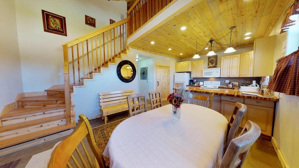 The Cedars Country Cottage, Solitude, Amazing Night Skies!! Blanding Exterior photo